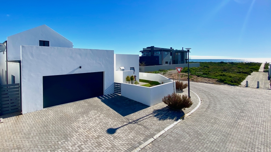 5 Bedroom Property for Sale in Dwarskersbos Western Cape